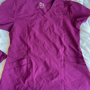 Barco one scrubs